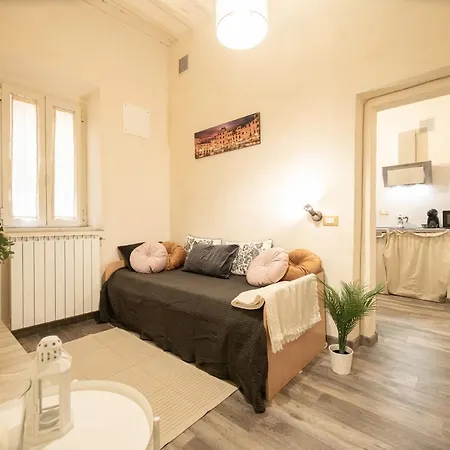 Mirella S Cozy In Center Town